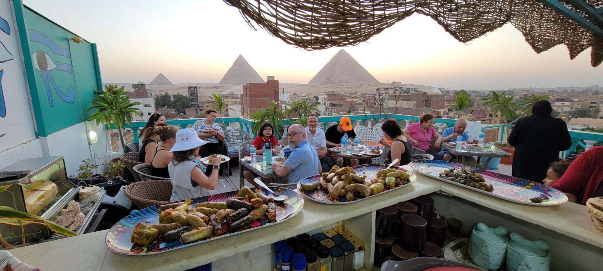 Pyramids Temple Guest House Kafret el-Gabal 외부 사진